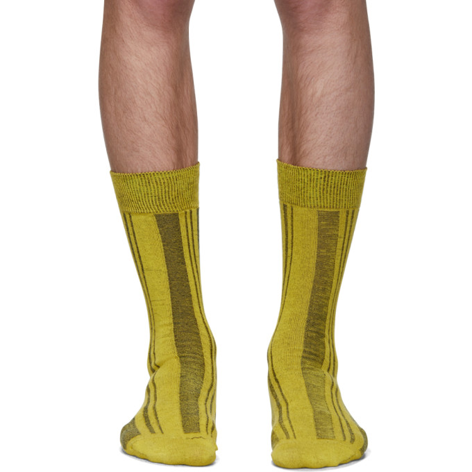Sku MenChaussettes Jaunes Miyake Issey 192728m220001 Shima b6v7gyfY
